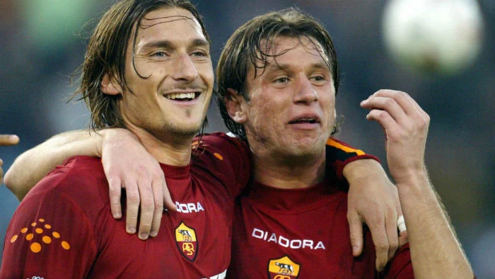 Antonio Cassano: Cầu Thủ Gây Chú Ý Với 700 Bạn Gái và Tình Yêu Đích Thực